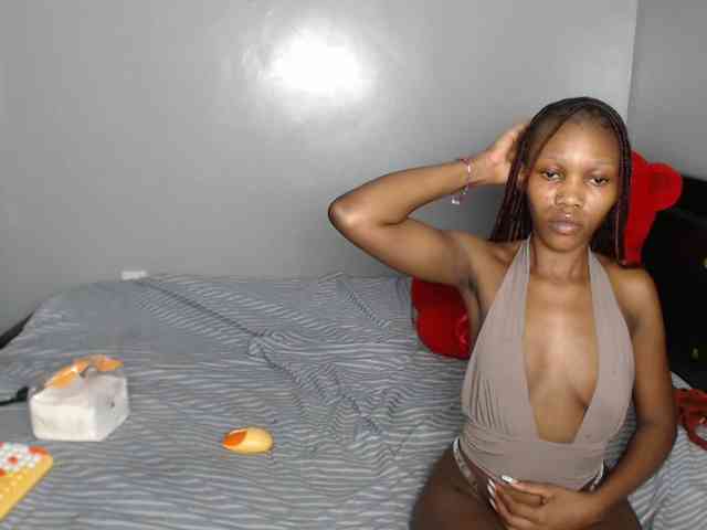 VelvetCuties webcam
