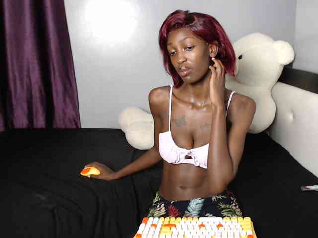 VelvetCuties webcam