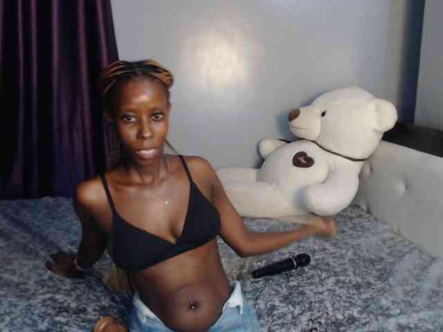 VelvetCuties webcam