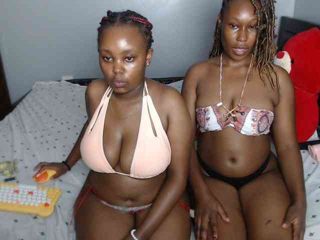 VelvetCuties webcam