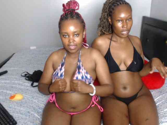 VelvetCuties webcam