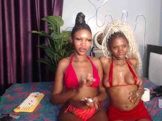 VelvetCuties Sex Cam Show