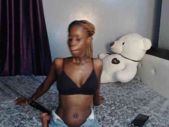 VelvetCuties webcam