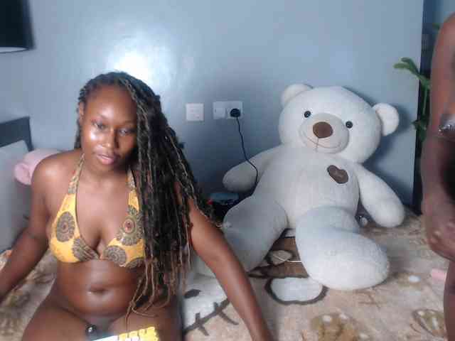 VelvetCuties webcam