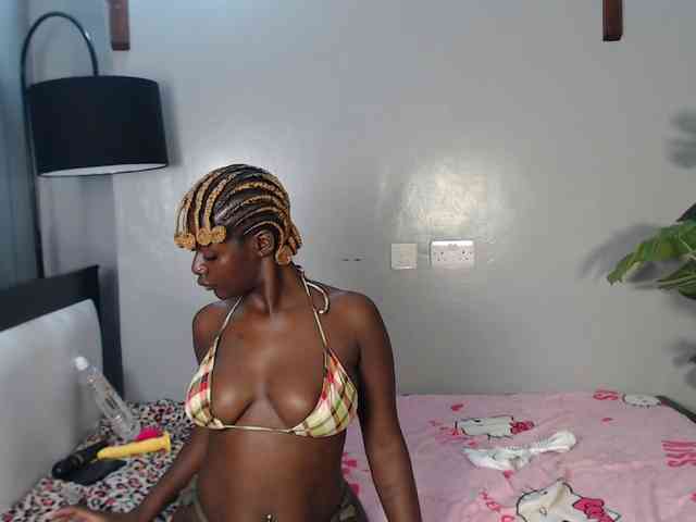 VelvetCuties webcam