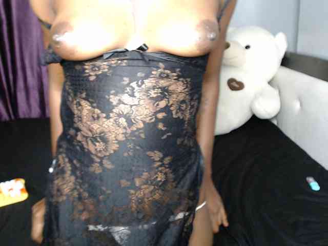 VelvetCuties webcam
