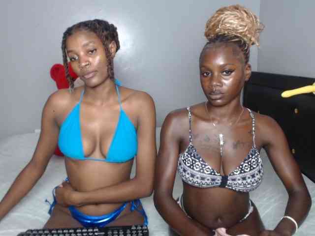 VelvetCuties Sex Cam Show