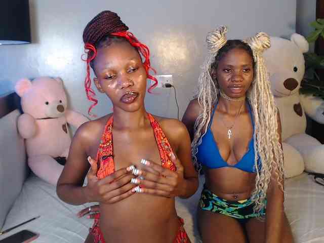 VelvetCuties Sex Cam Show