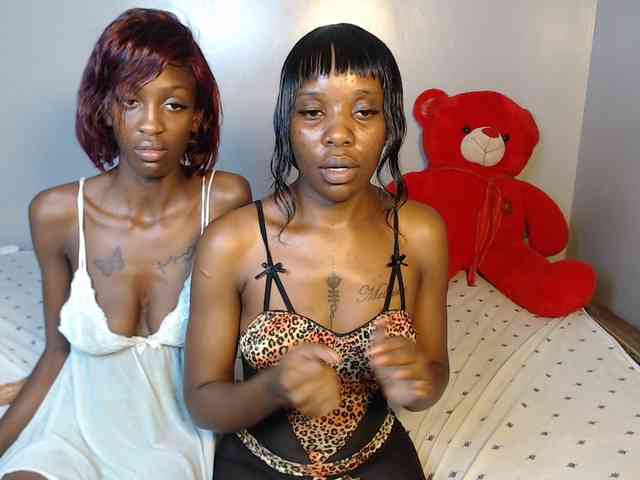 VelvetCuties webcam