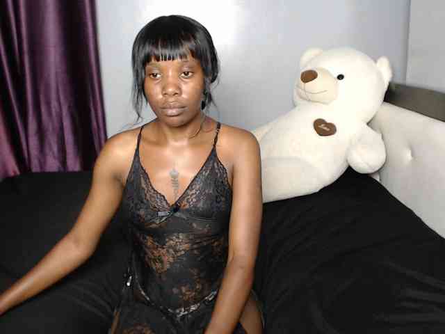 VelvetCuties webcam