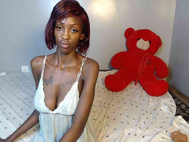 VelvetCuties webcam