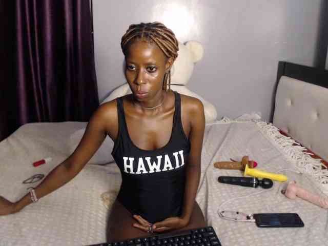 VelvetCuties webcam