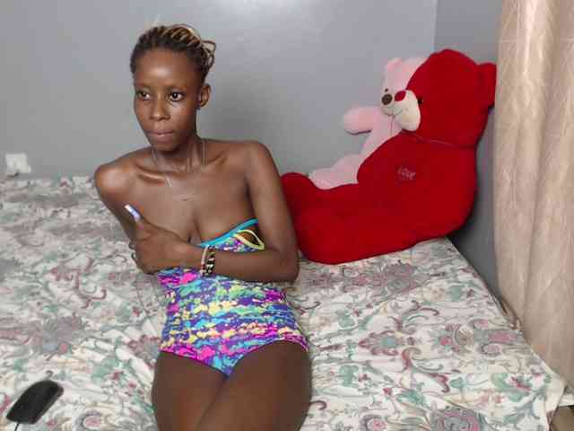 VelvetCuties webcam