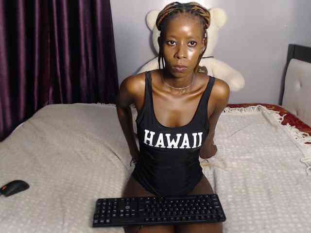 VelvetCuties webcam