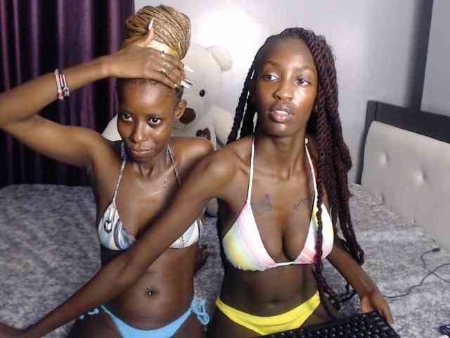 Modèle: VelvetCuties