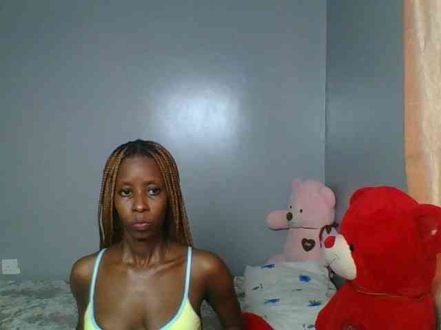 VelvetCuties webcam