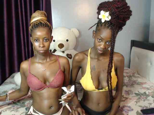 Modèle: VelvetCuties