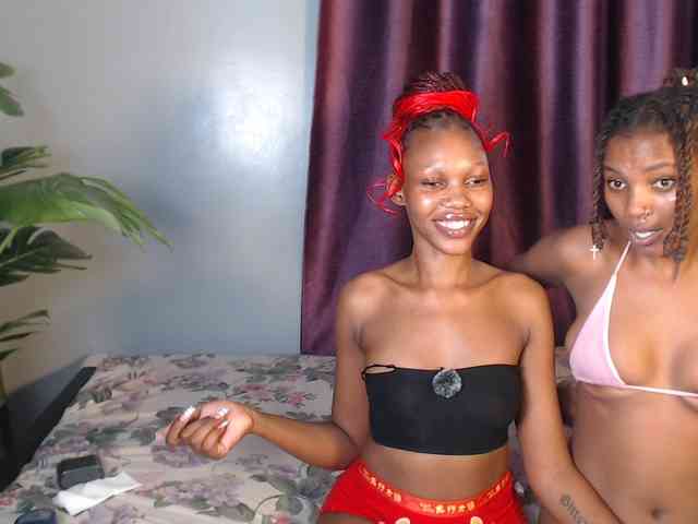 VelvetCuties webcam