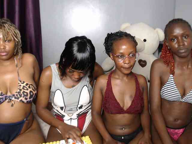 VelvetCuties VelvetCuties