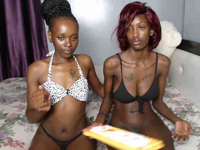 VelvetCuties webcam