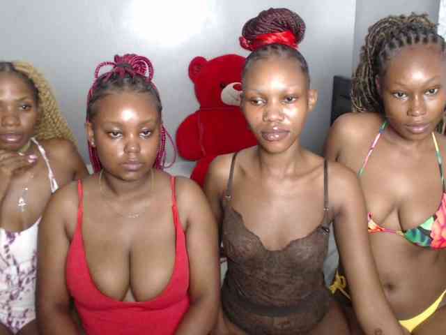 Modèle: VelvetCuties