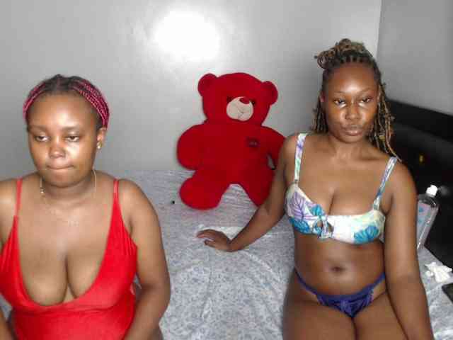 VelvetCuties webcam