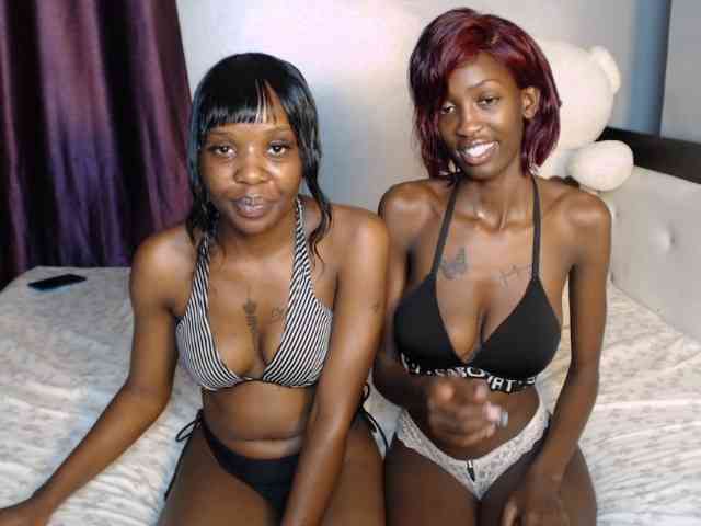 VelvetCuties webcam