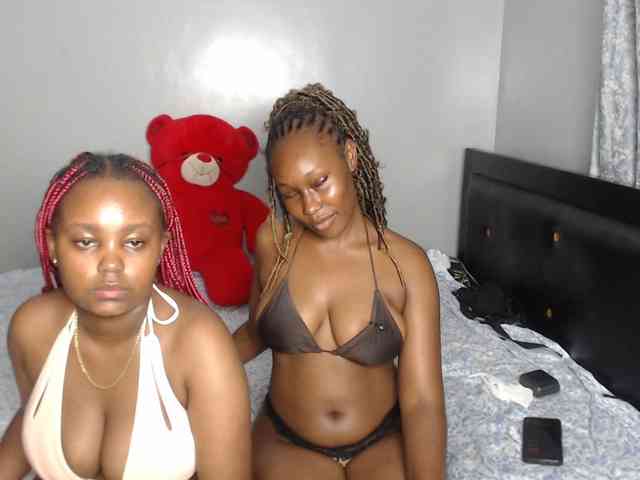 Modèle: VelvetCuties
