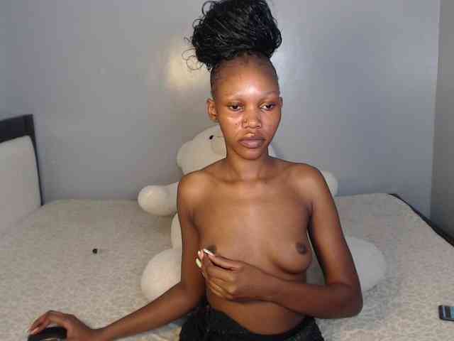 VelvetCuties webcam