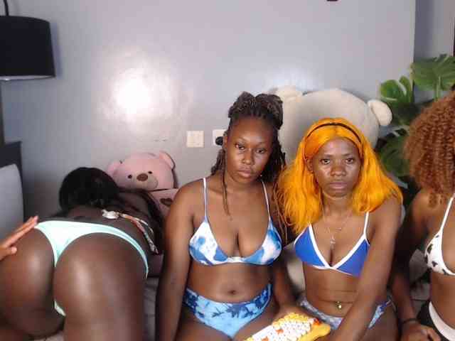 VelvetCuties