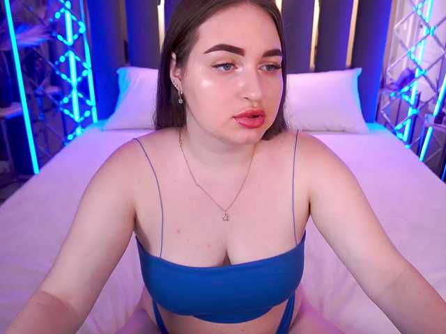 RapunzelAngel live cam on BongaCams