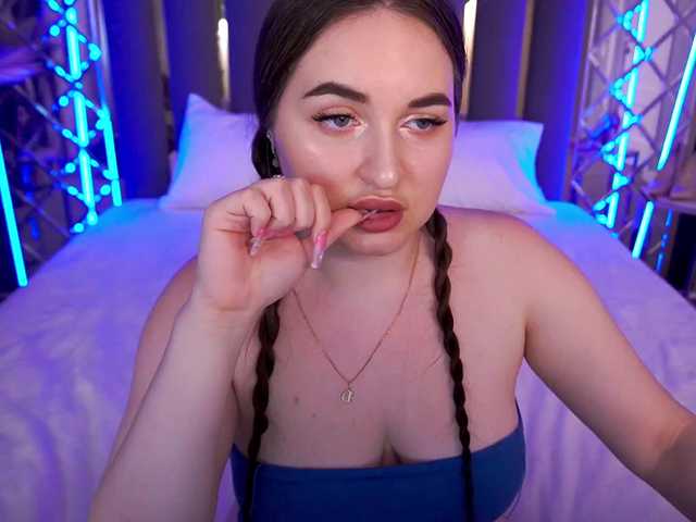RapunzelAngel live cam on BongaCams