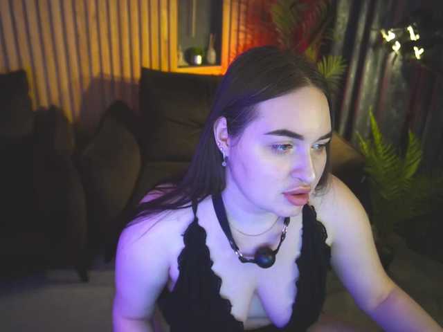 RapunzelAngel live cam on BongaCams