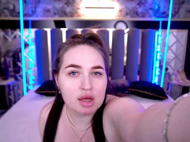 RapunzelAngel live cam on BongaCams