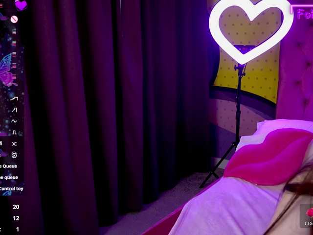 RapunzelAngel live webcam show