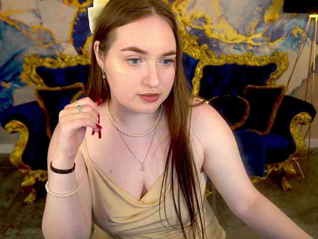 RapunzelAngel webcam