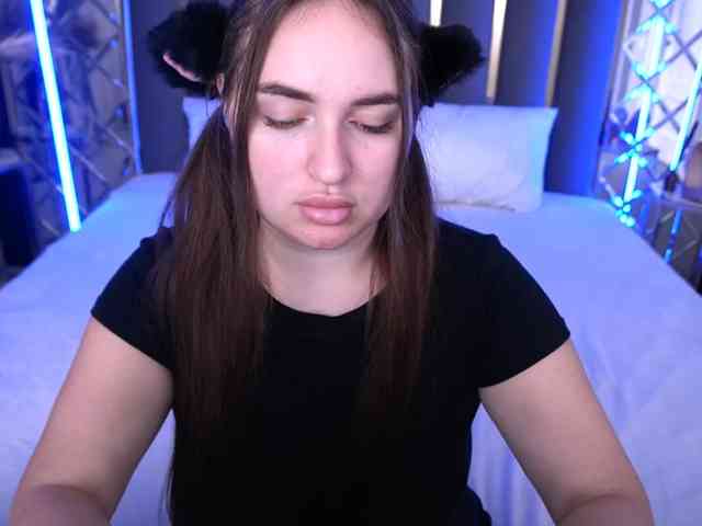 RapunzelAngel webcam