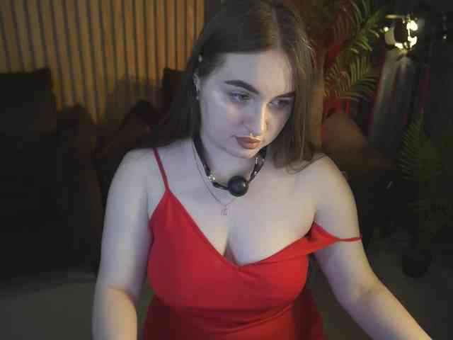 RapunzelAngel webcam