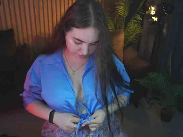 RapunzelAngel webcam