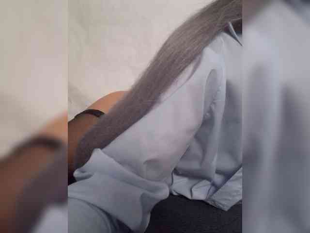 zxcMNB543 Sex Cam Show