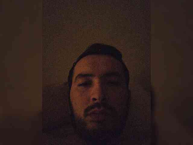 A4b4d4u4 Live Webcam on BongaCams