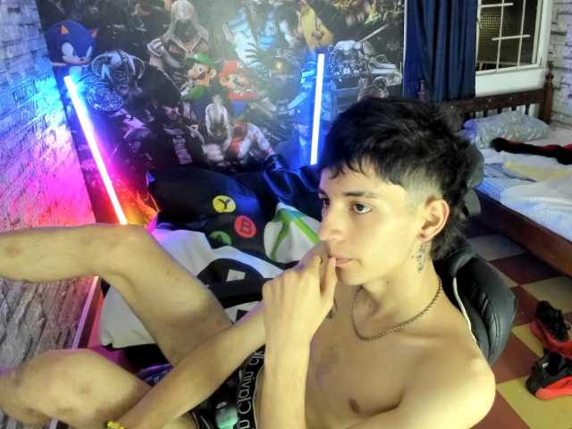 wex-077
