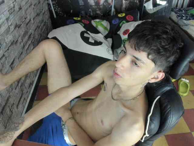 wex-077