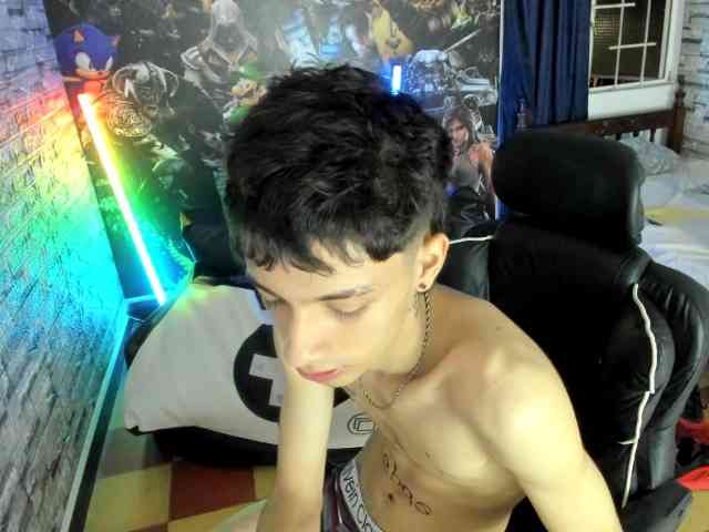 wex-077