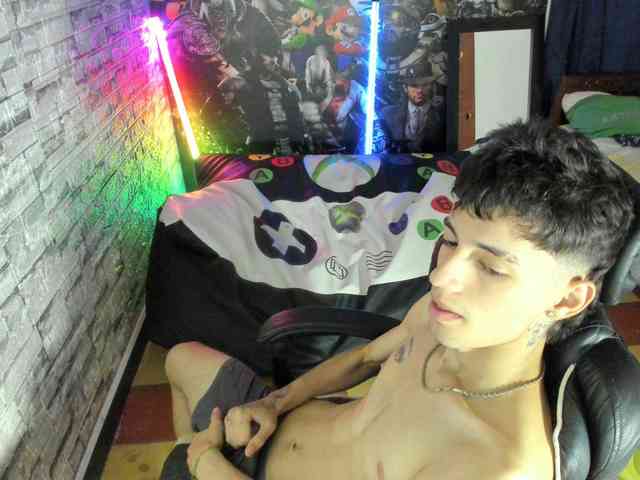 wex-077