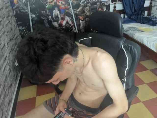 wex-077
