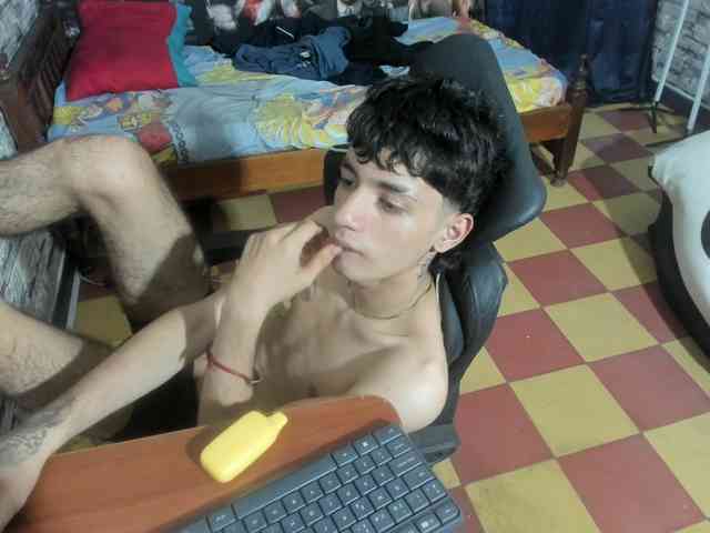 wex-077
