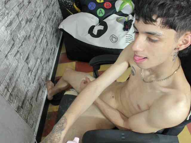 wex-077