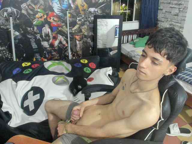 wex-077 Live Webcam on BongaCams