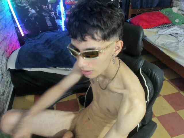 wex-077